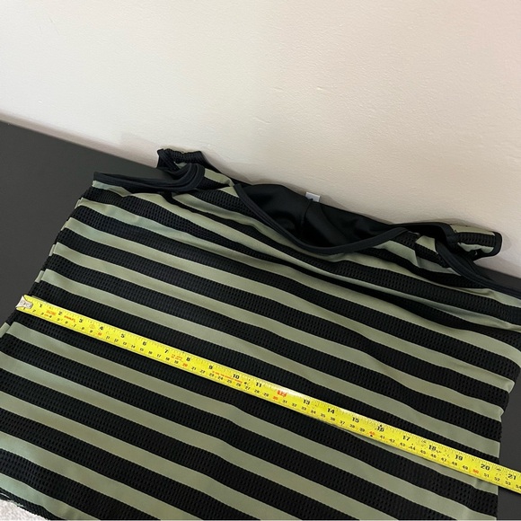 Karin Stevens Sleeveless Mesh Overlay Dress - Picture 12 of 15